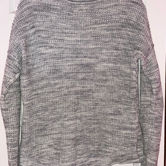 Hollister Knit Sweater - Picture 2 of 4